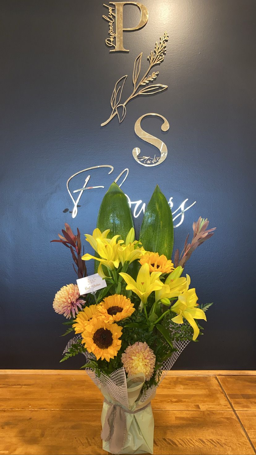 Personalized Studio Flowers | 2339 Bristol Rd, Bensalem, PA 19020 | Phone: (267) 201-8154