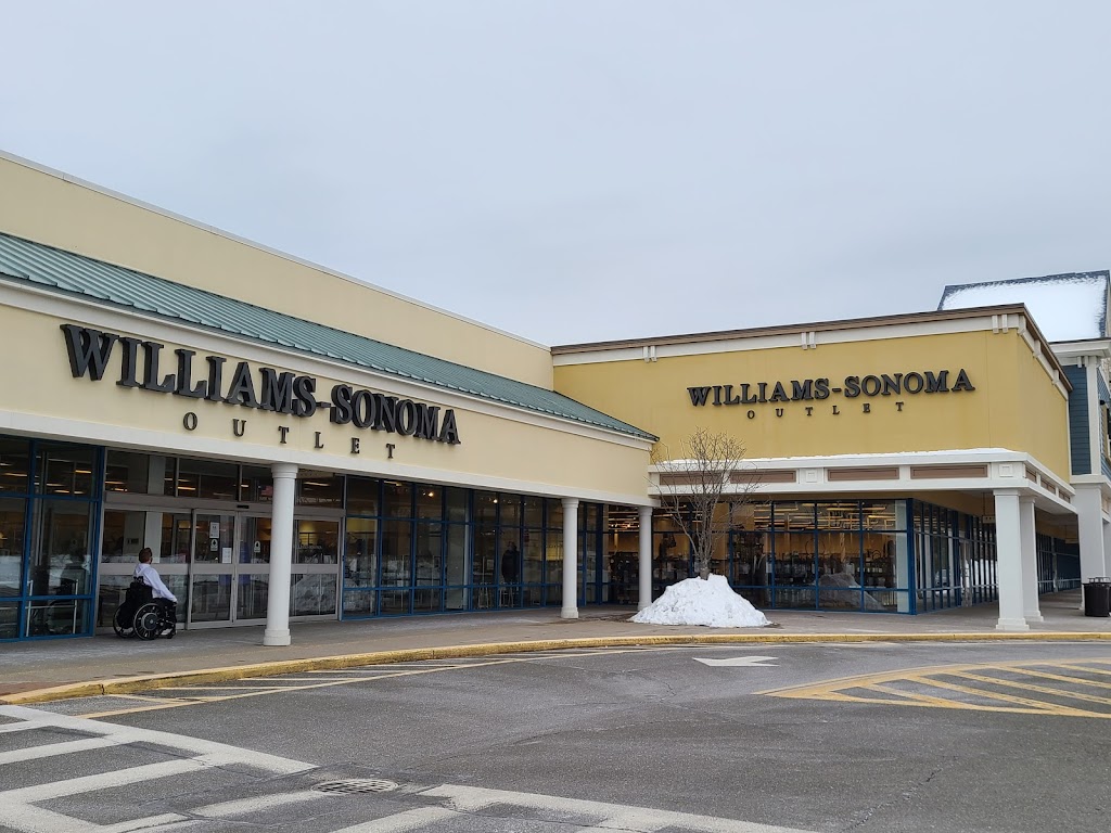 Williams-Sonoma Outlet | 1770 W Main St SUITE 1601, Riverhead, NY 11901 | Phone: (631) 727-5649