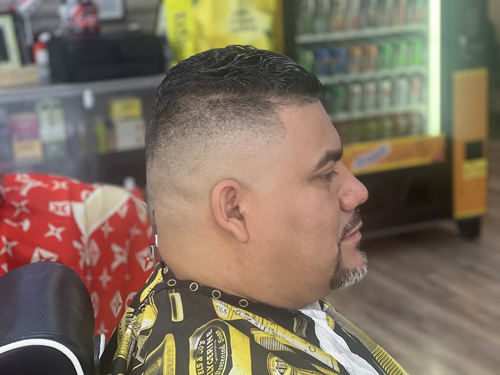 Creative Barbershop | 146 W St Joseph St, Easton, PA 18042 | Phone: (484) 546-1809