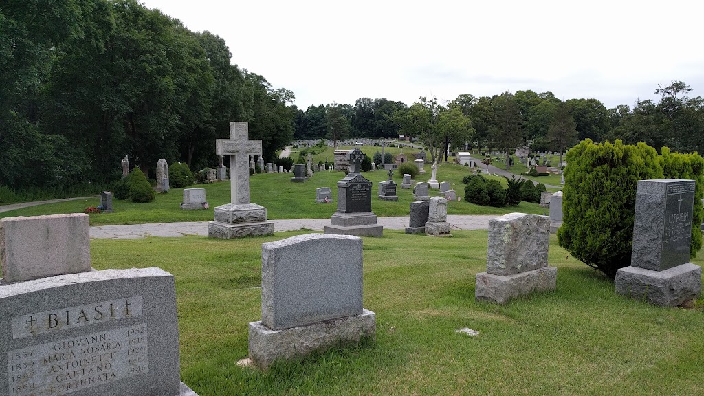 Mount Calvary Cemetery | 575 Hillside Ave, White Plains, NY 10603 | Phone: (914) 949-0671