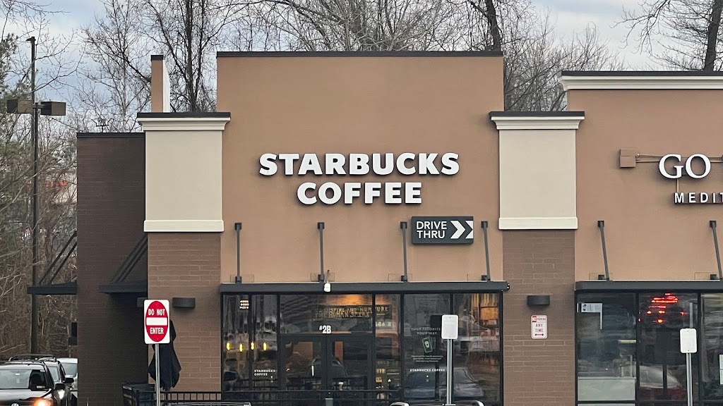 Starbucks | 3025 E Main St, Mohegan Lake, NY 10547 | Phone: (845) 587-1881