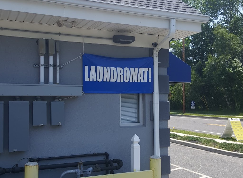 Woodys Country Wash Laundromat | 31 W Main St, Farmingdale, NJ 07727 | Phone: (732) 938-7900