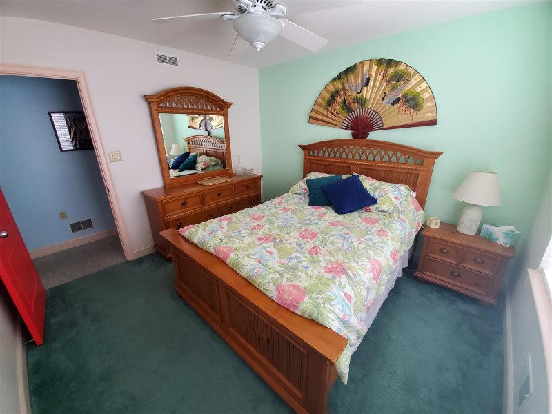 Oh Sea Vacation Rental | 36 Atlantic Avenue 1st Floor 4 bedroom 2 bath, Ocean City, NJ 08226 | Phone: (215) 789-1919