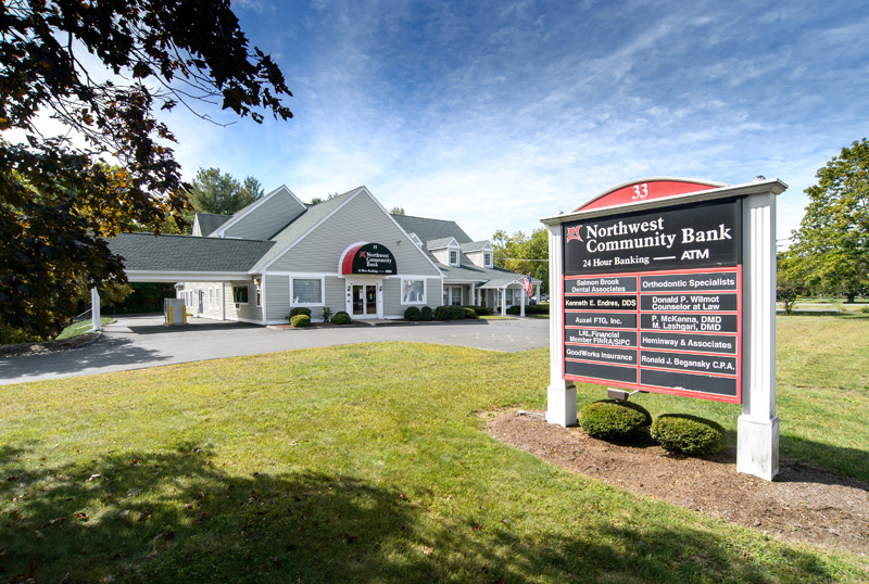 Northwest Community Bank | 33 Hartford Ave, Granby, CT 06035 | Phone: (860) 653-7228