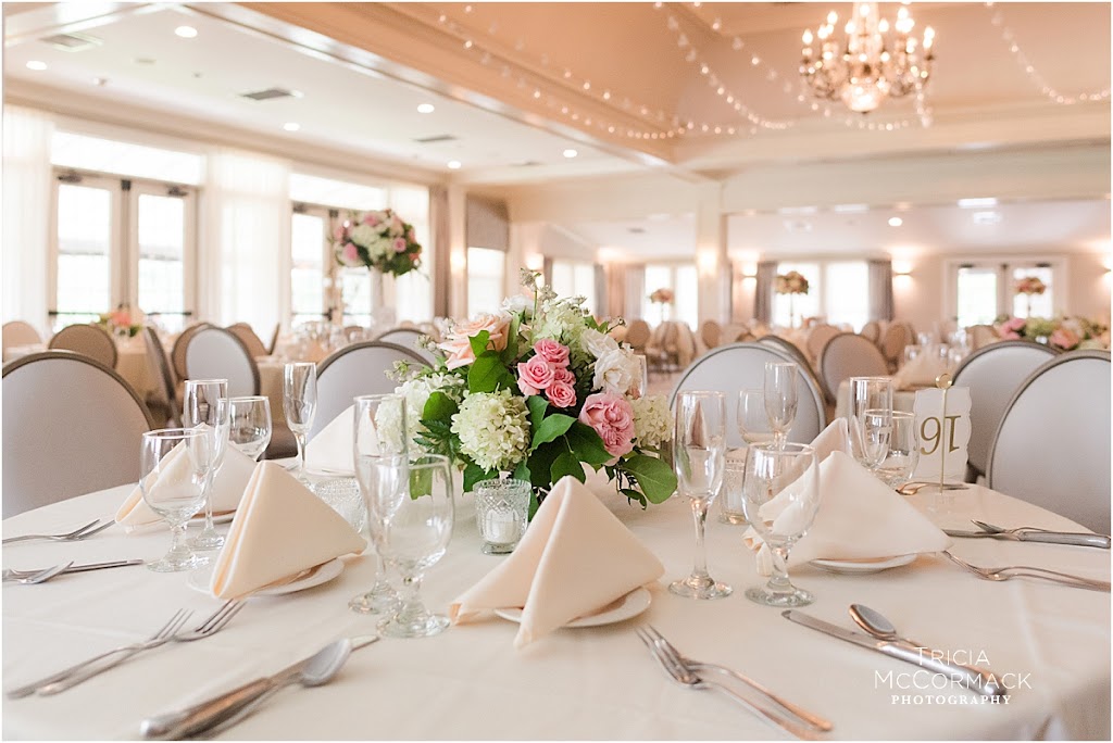 Country Club of Pittsfield - Berkshires | 639 South St, Pittsfield, MA 01201 | Phone: (413) 447-8504
