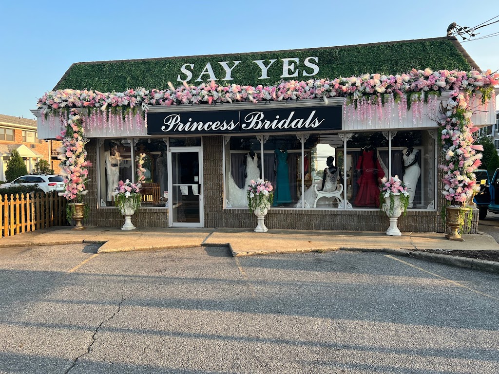 Princess Bridals | 200 Fulton St, Farmingdale, NY 11735 | Phone: (516) 249-3005