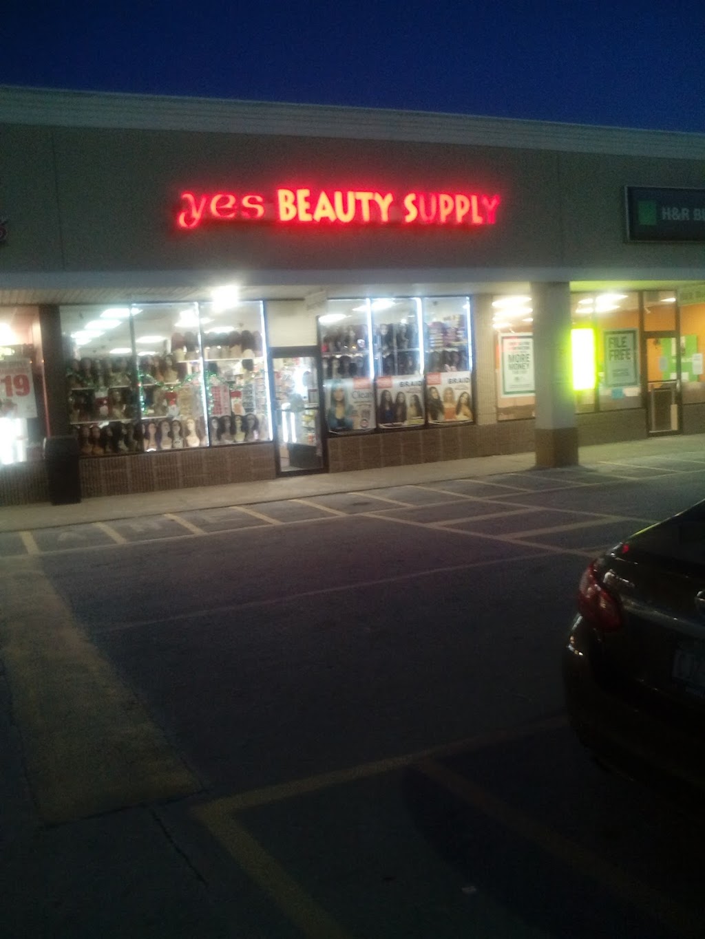 Yes Beauty Supply | 125 Dolson Ave, Middletown, NY 10940 | Phone: (845) 467-4079