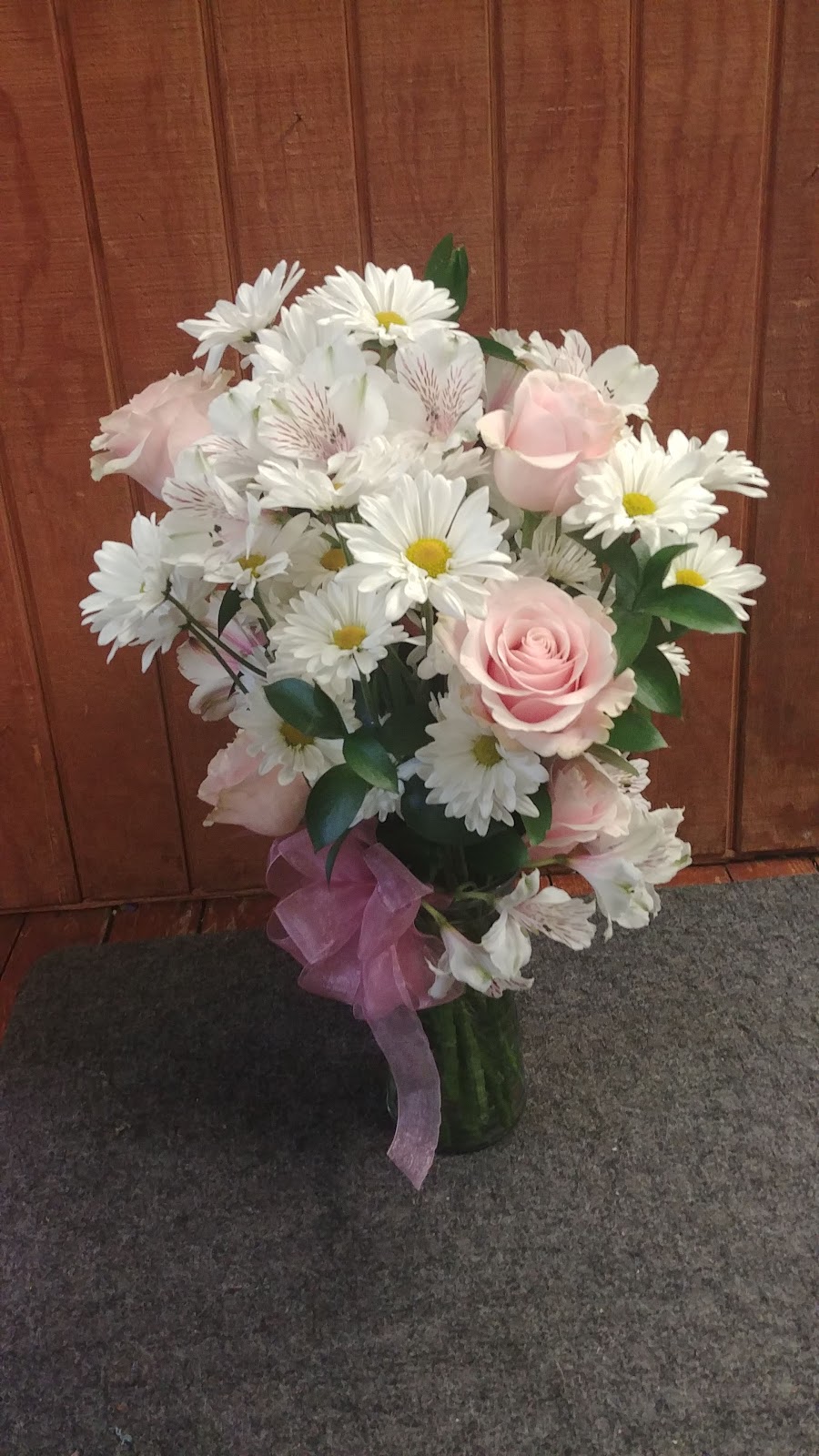 Flowers By Priscilla | 1592 E Lancaster Ave, Paoli, PA 19301 | Phone: (610) 644-1919