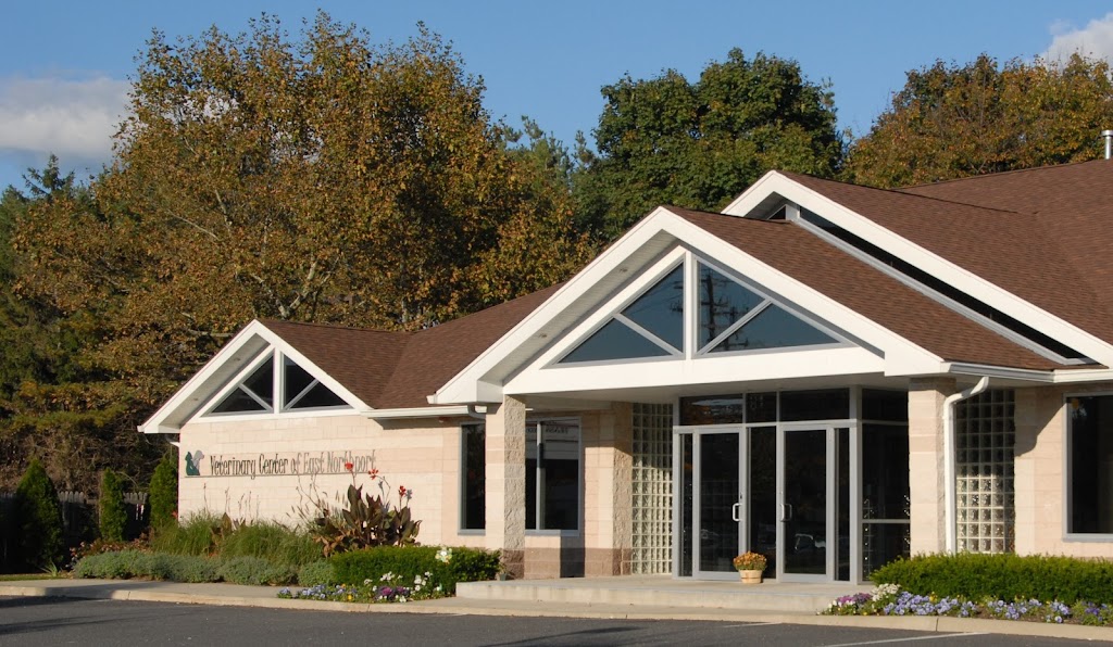 Veterinary Center of East Northport | 575 Larkfield Rd, East Northport, NY 11731 | Phone: (631) 266-6600