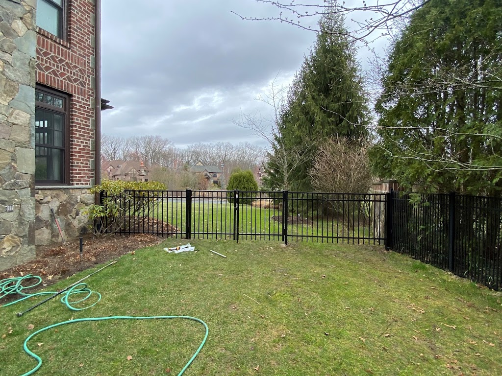 Isaac Fence and Masonry Corp | 131 Emerson Ave, New Rochelle, NY 10801 | Phone: (914) 804-1211