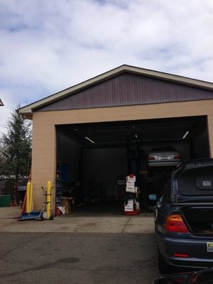 The Little Garage | 456 W Jericho Turnpike, Huntington, NY 11743 | Phone: (631) 673-1700
