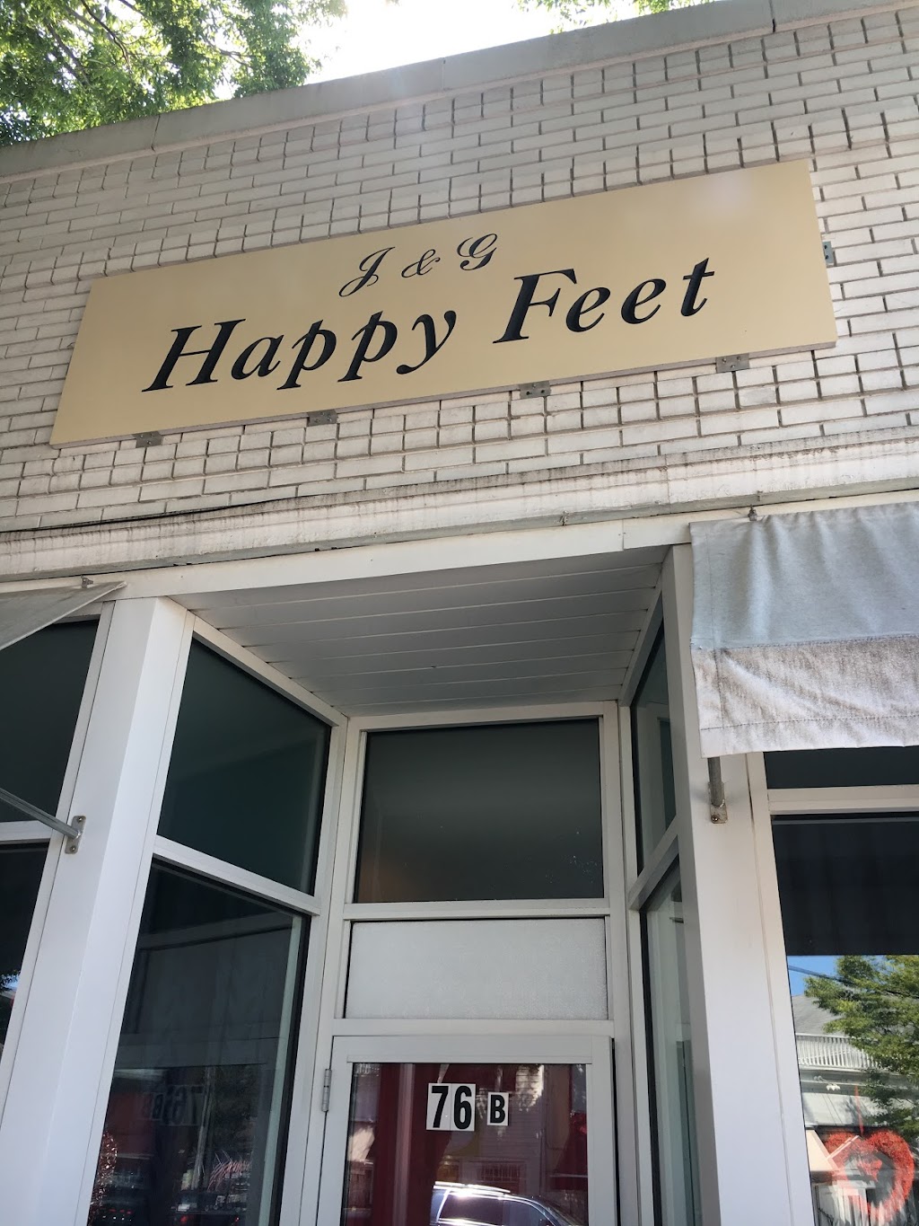 J&G Happy Feet | 76B Jobs Ln, Southampton, NY 11968 | Phone: (631) 287-0000
