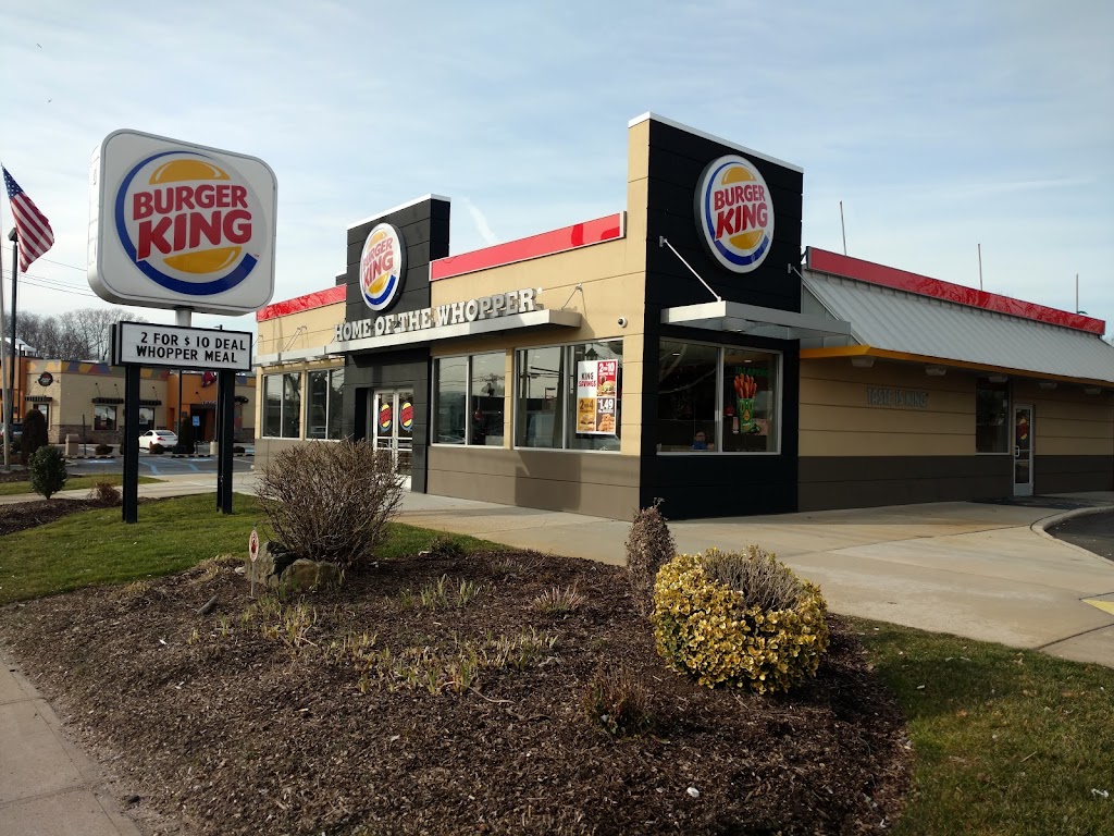 Burger King | 1727 Merrick Rd, Merrick, NY 11566 | Phone: (516) 623-8088
