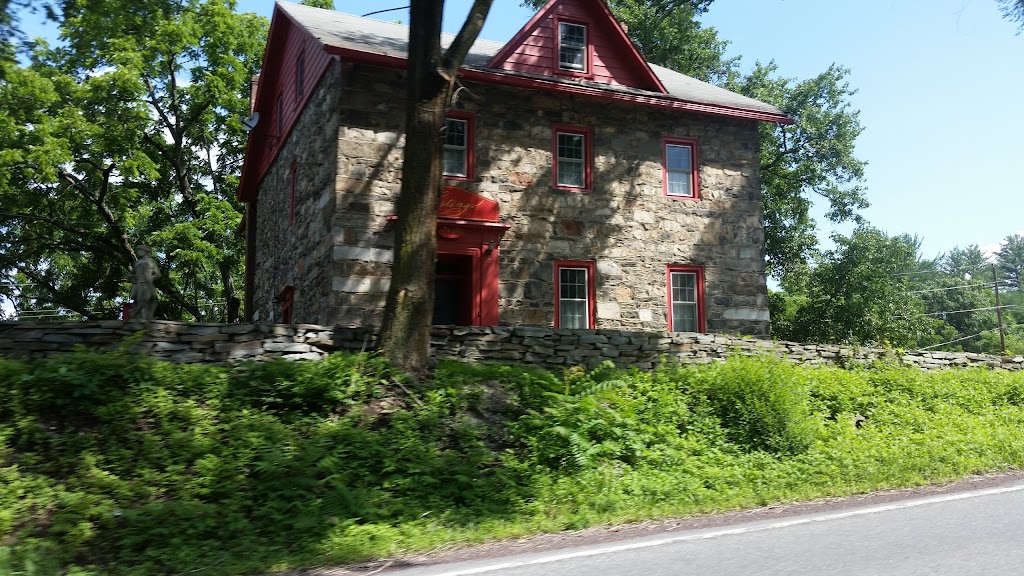 Hastings 1763 Historic Guest House | 5263 Milford Rd, East Stroudsburg, PA 18302 | Phone: (570) 223-8134