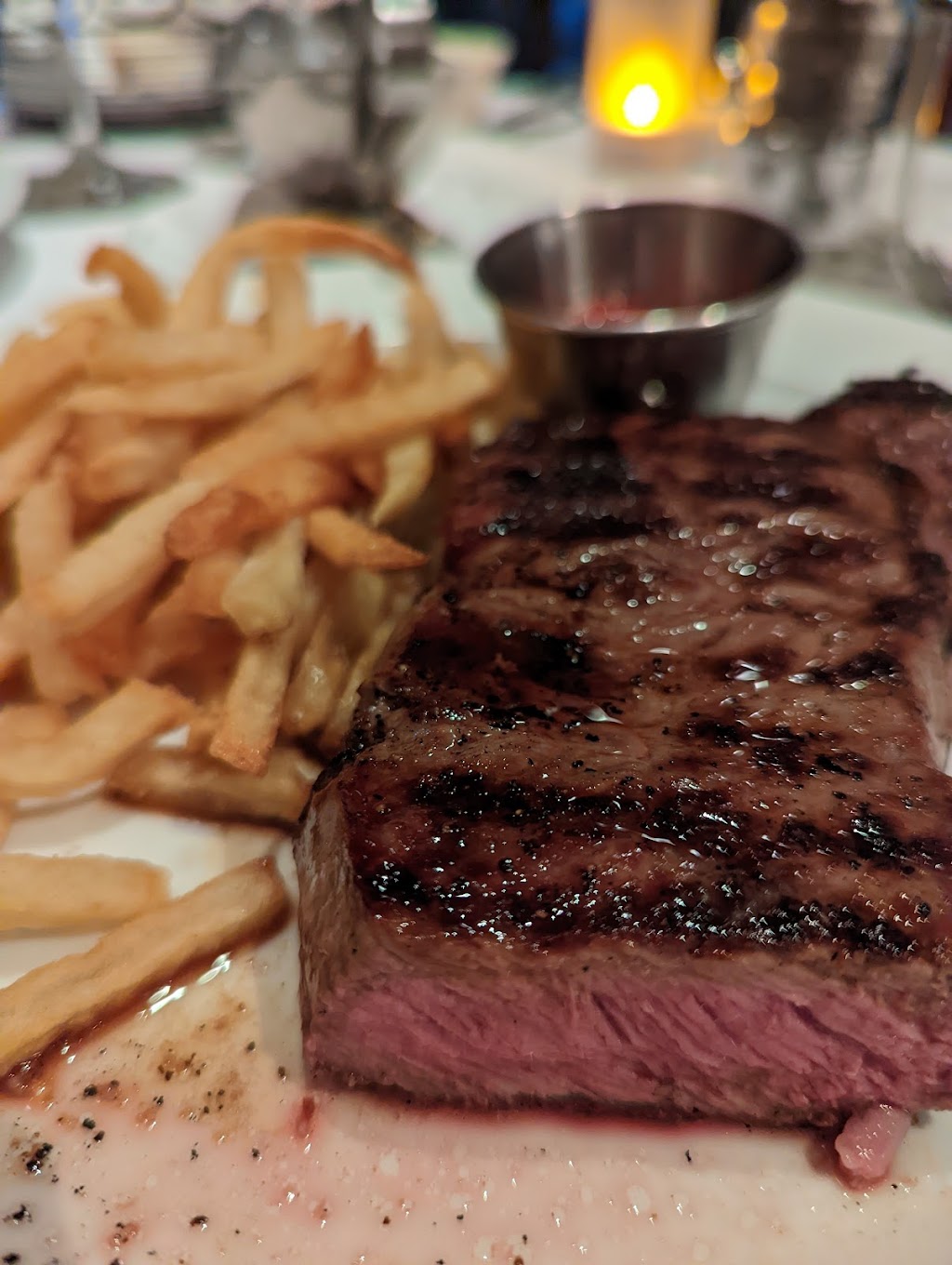 Brasserie Le Steak | 1957 Palmer Ave, Larchmont, NY 10538 | Phone: (914) 834-8300