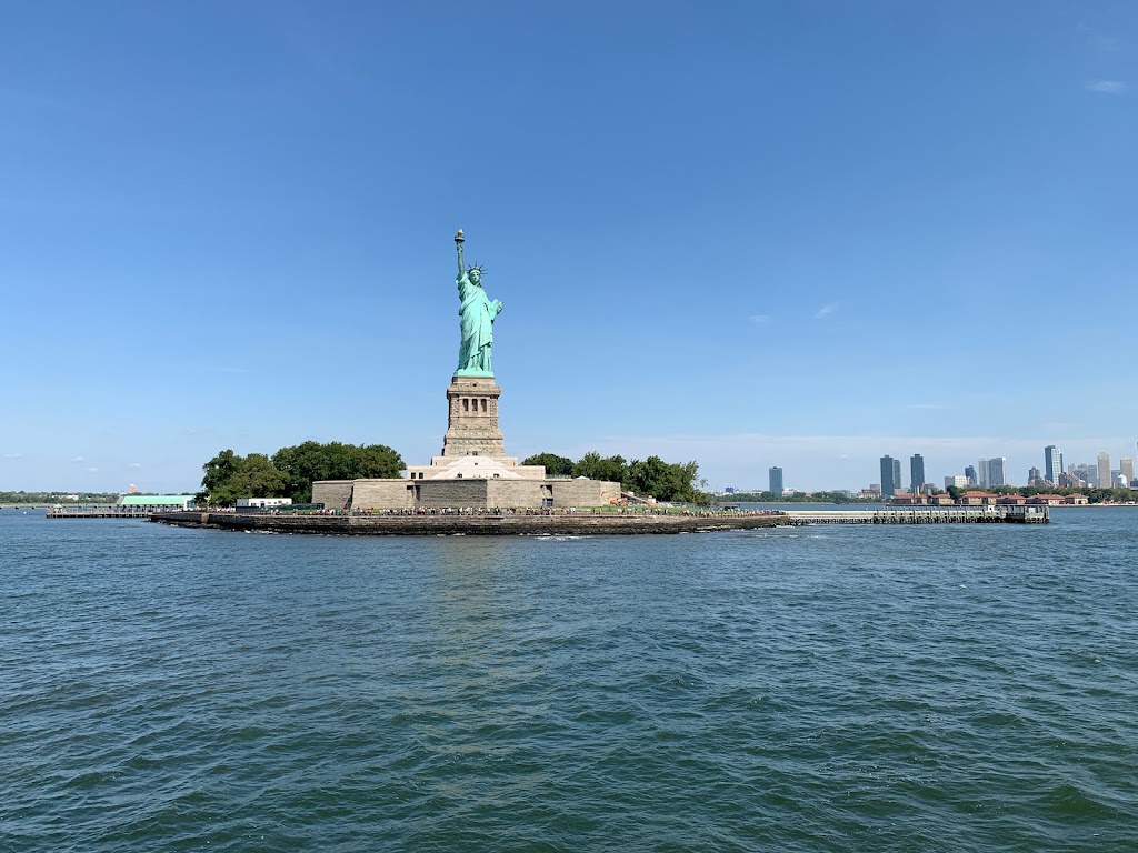 Statue of Liberty Crown Cafe | Liberty Island, Manhattan, NY 10004 | Phone: (212) 363-3180