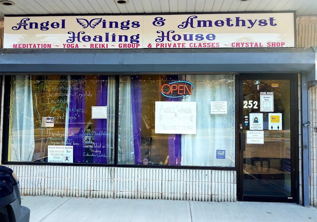 Angel Wings & Amethyst Healing House | 252 Moriches-Middle Island Road, Manorville, NY 11949 | Phone: (631) 664-1002