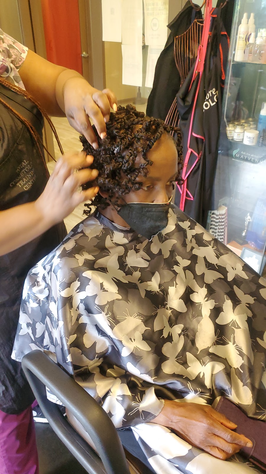 Stylish Flow Salon, LLC | 33 Bernhard Rd, North Haven, CT 06473 | Phone: (203) 779-6466