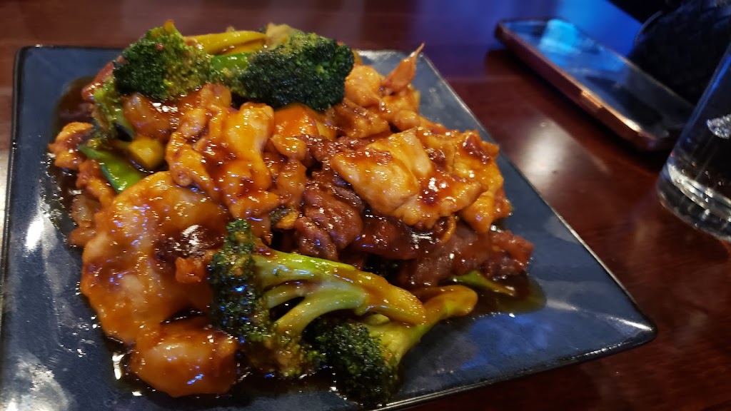 Three in One Wok, Bar, & Grill | 616 Inman Ave, Colonia, NJ 07067 | Phone: (732) 382-7868