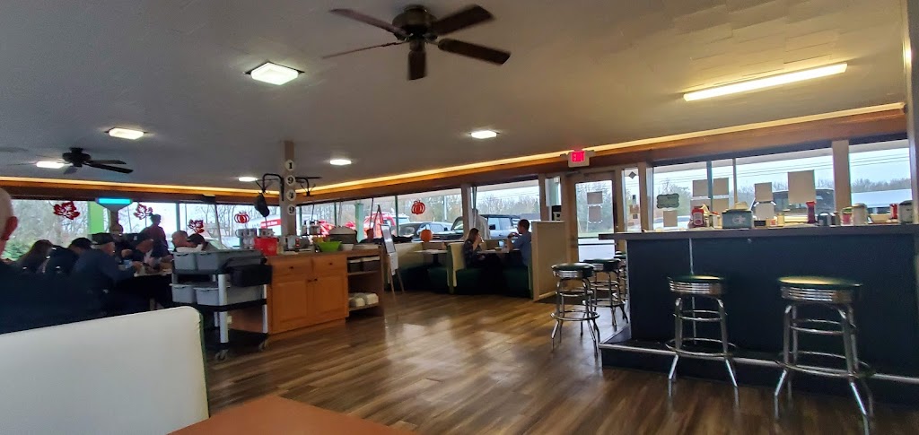 Evergreen Dairy Bar | 1643 NJ-70, Southampton Township, NJ 08088 | Phone: (609) 654-8585