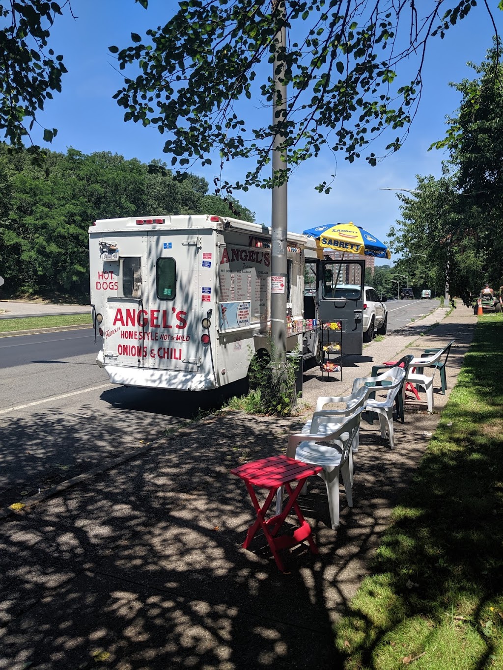 Angels Hotdogs 2 | 1170 Central Park Ave, Yonkers, NY 10704 | Phone: (914) 837-8766