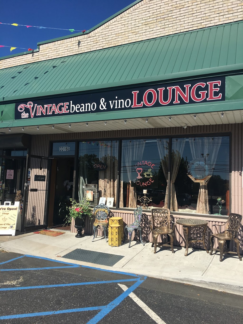 The Vintage Beano and Vino Lounge | 3316 NY-112, Medford, NY 11763 | Phone: (631) 880-7800