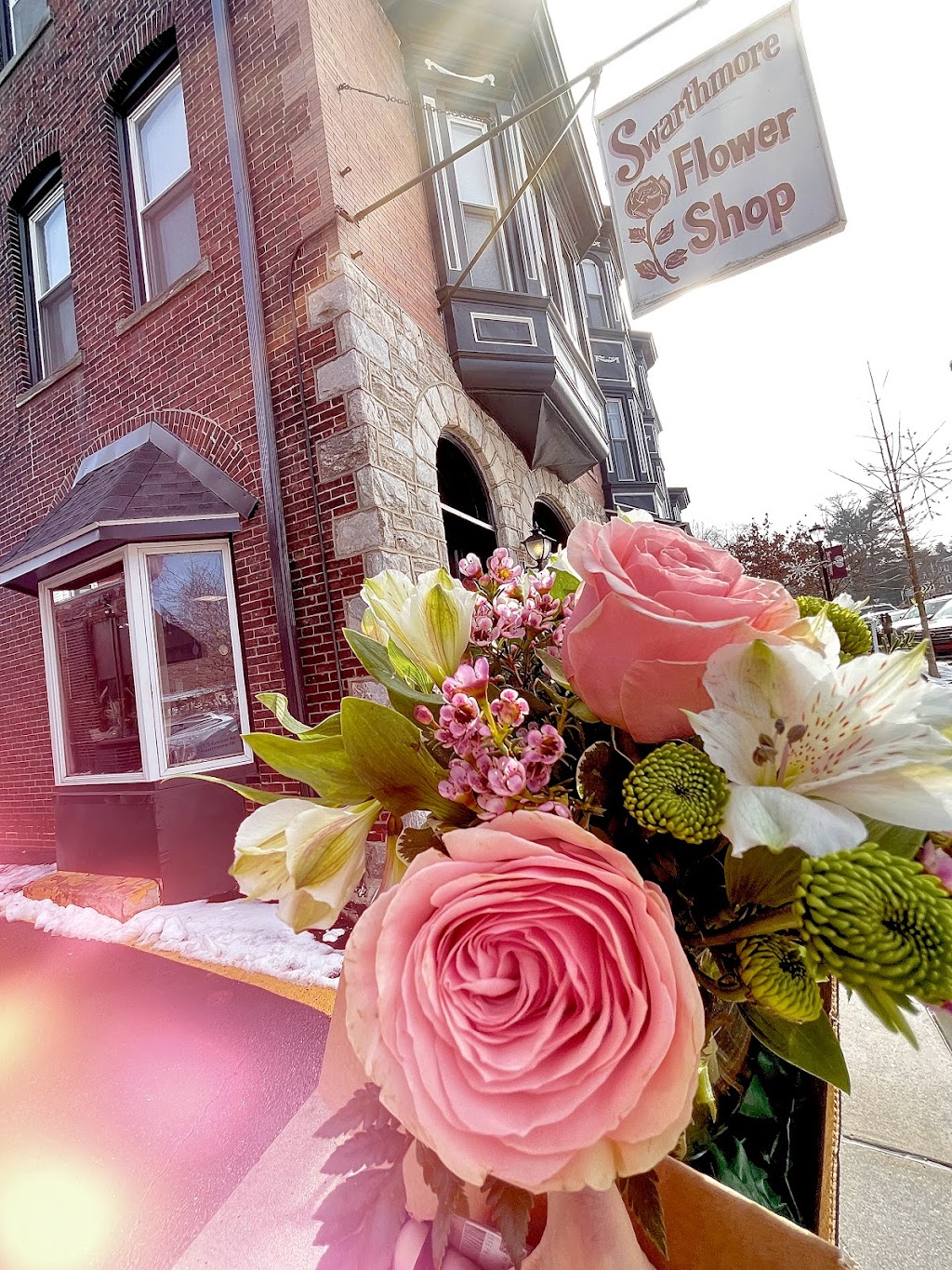 Swarthmore Flower and Gift Shop | 17 S Chester Rd, Swarthmore, PA 19081 | Phone: (610) 544-9732