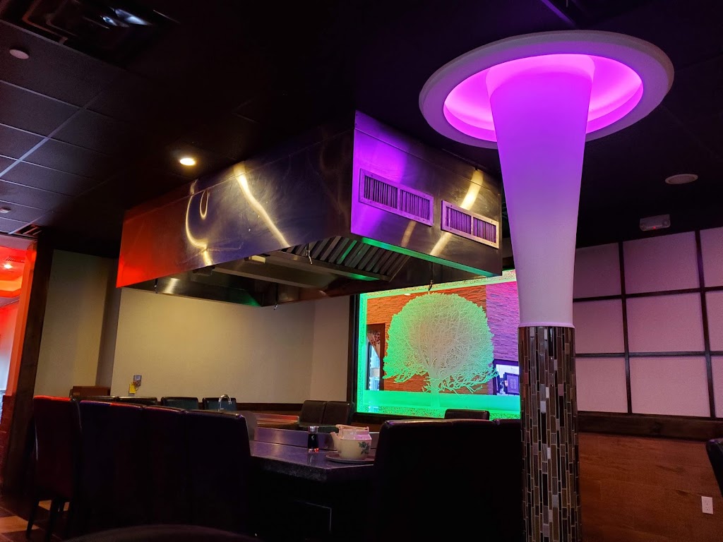 Izumi Sushi & Hibachi | 6550 Jericho Turnpike, Commack, NY 11725 | Phone: (631) 499-8088