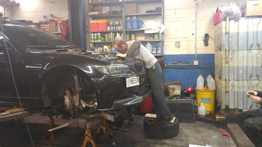 AV Universal Automotive Repair INC | 626 New Dorp Ln, Staten Island, NY 10306 | Phone: (718) 667-1582