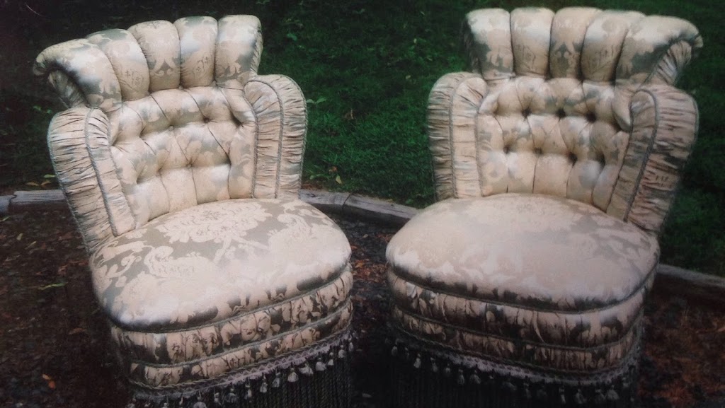 Heirloom Upholstery | 18 Middle River Rd, Danbury, CT 06811 | Phone: (203) 743-4101