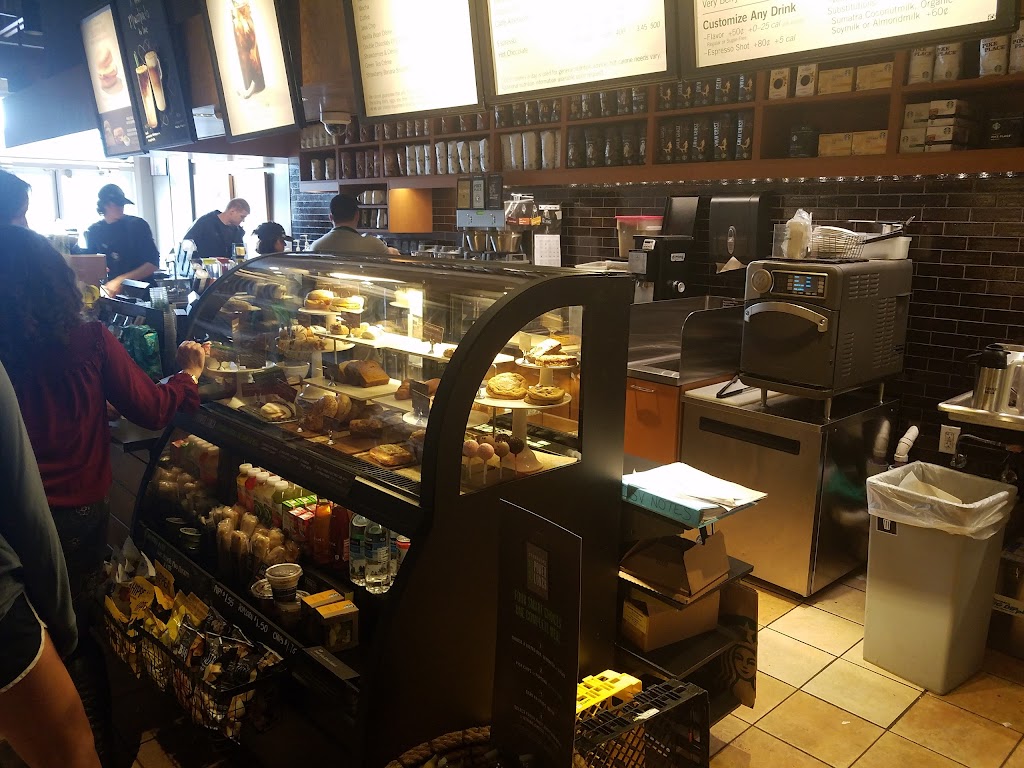 Starbucks | 132 Federal Rd, Danbury, CT 06811 | Phone: (203) 748-0733