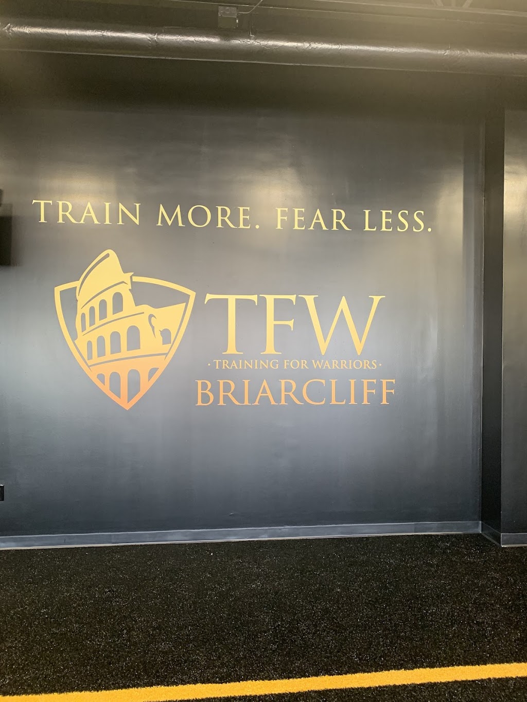 Training For Warriors Briarcliff | 1872 Pleasantville Rd, Briarcliff Manor, NY 10510 | Phone: (914) 292-5063