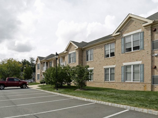 Heritage Court Apartments | 500 Silvia St, Ewing Township, NJ 08628 | Phone: (609) 434-1500