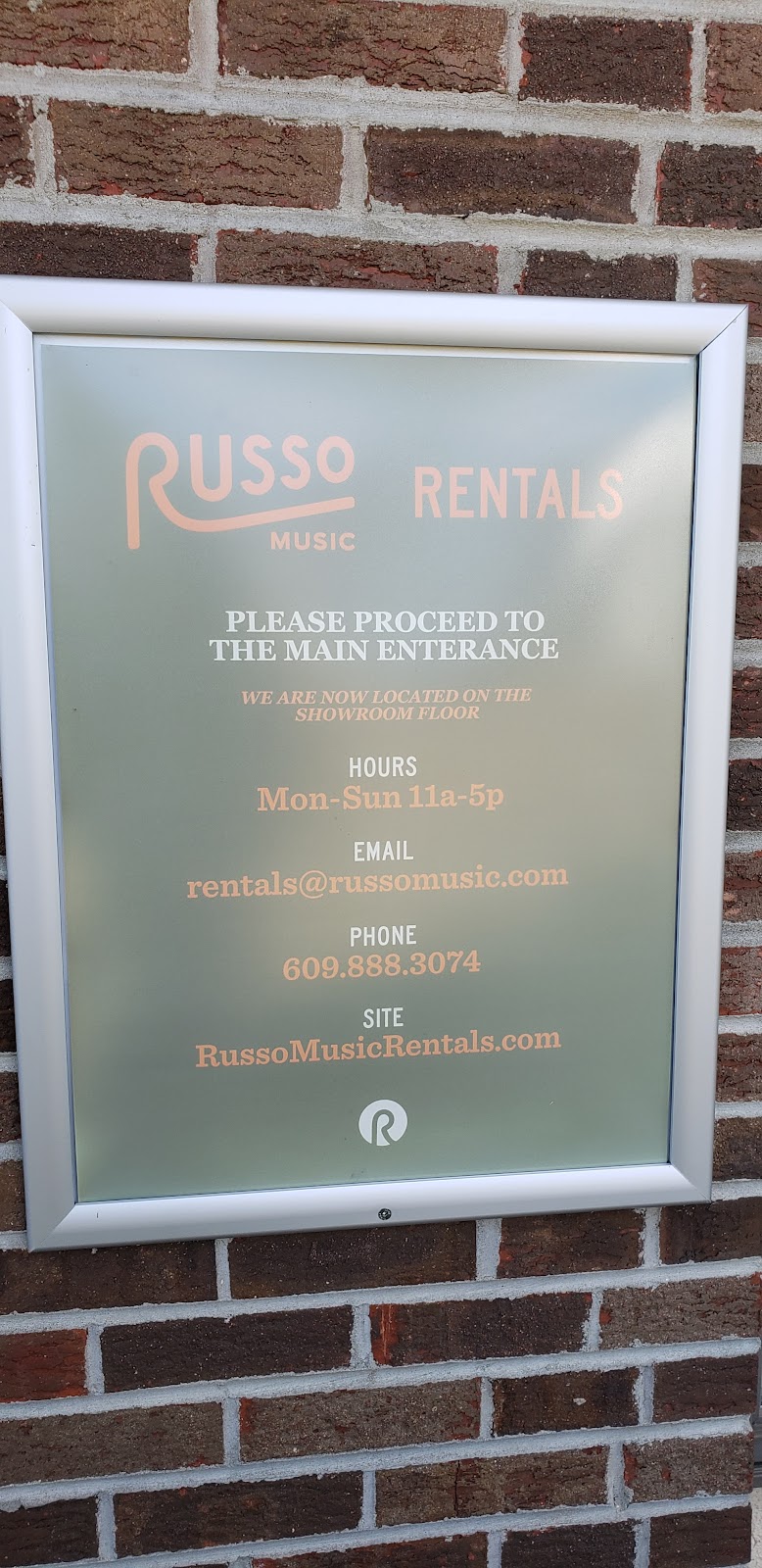 Russo Music Hamilton | 1989 Arena Dr, Hamilton Township, NJ 08610 | Phone: (609) 888-0620