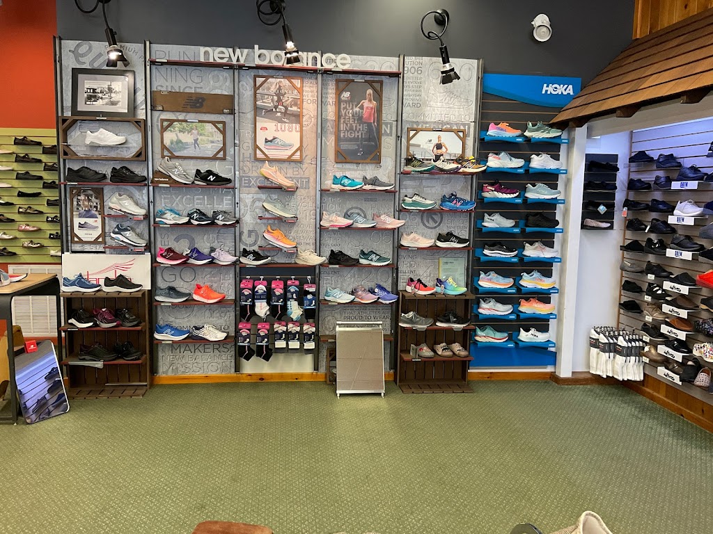 Carellas Shoes | 2431 Nottingham Way, Hamilton Township, NJ 08619 | Phone: (609) 587-5823