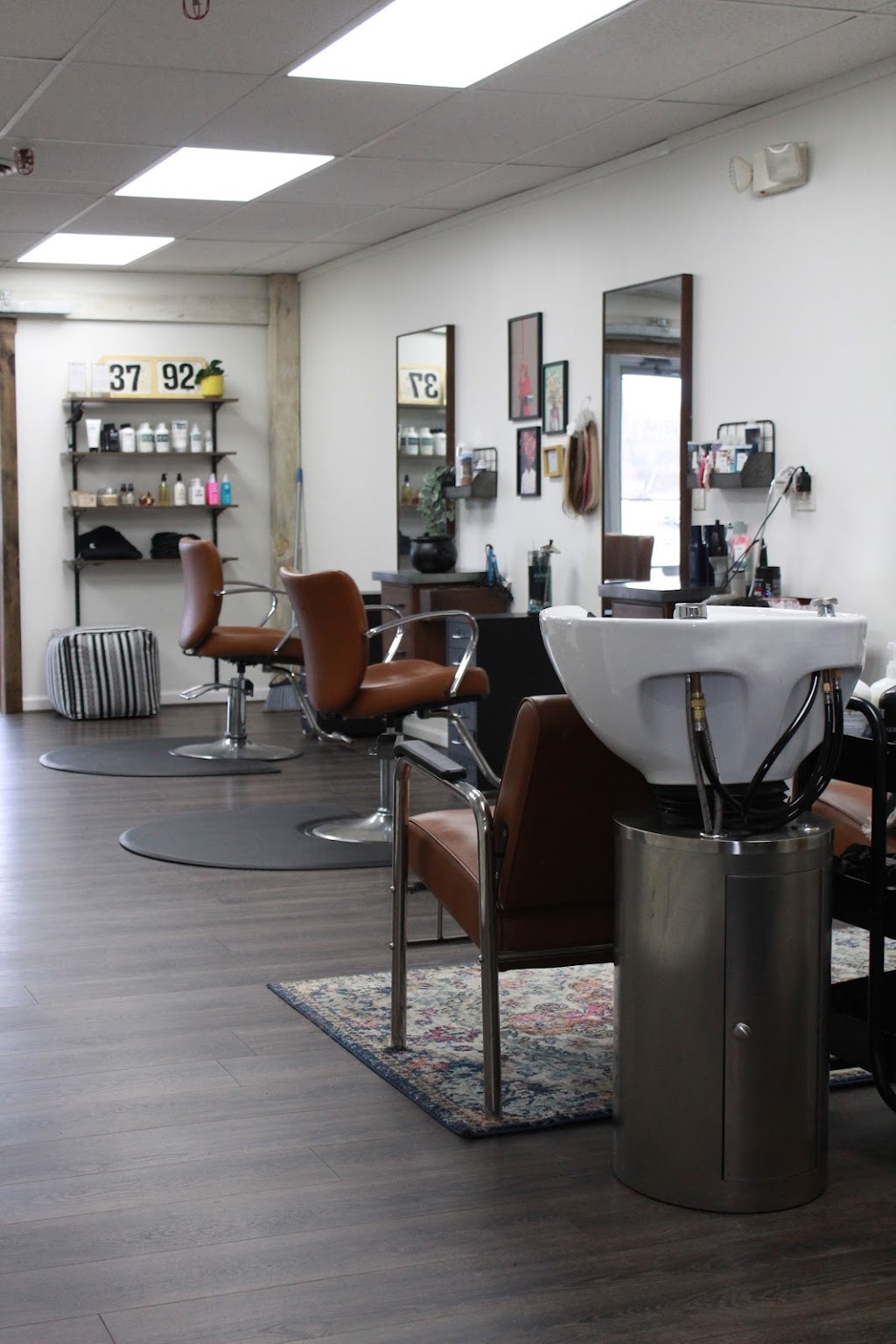 Raven and Rose Hair Co. | 612 Main St Unit 7, Somers, CT 06071 | Phone: (860) 327-5710