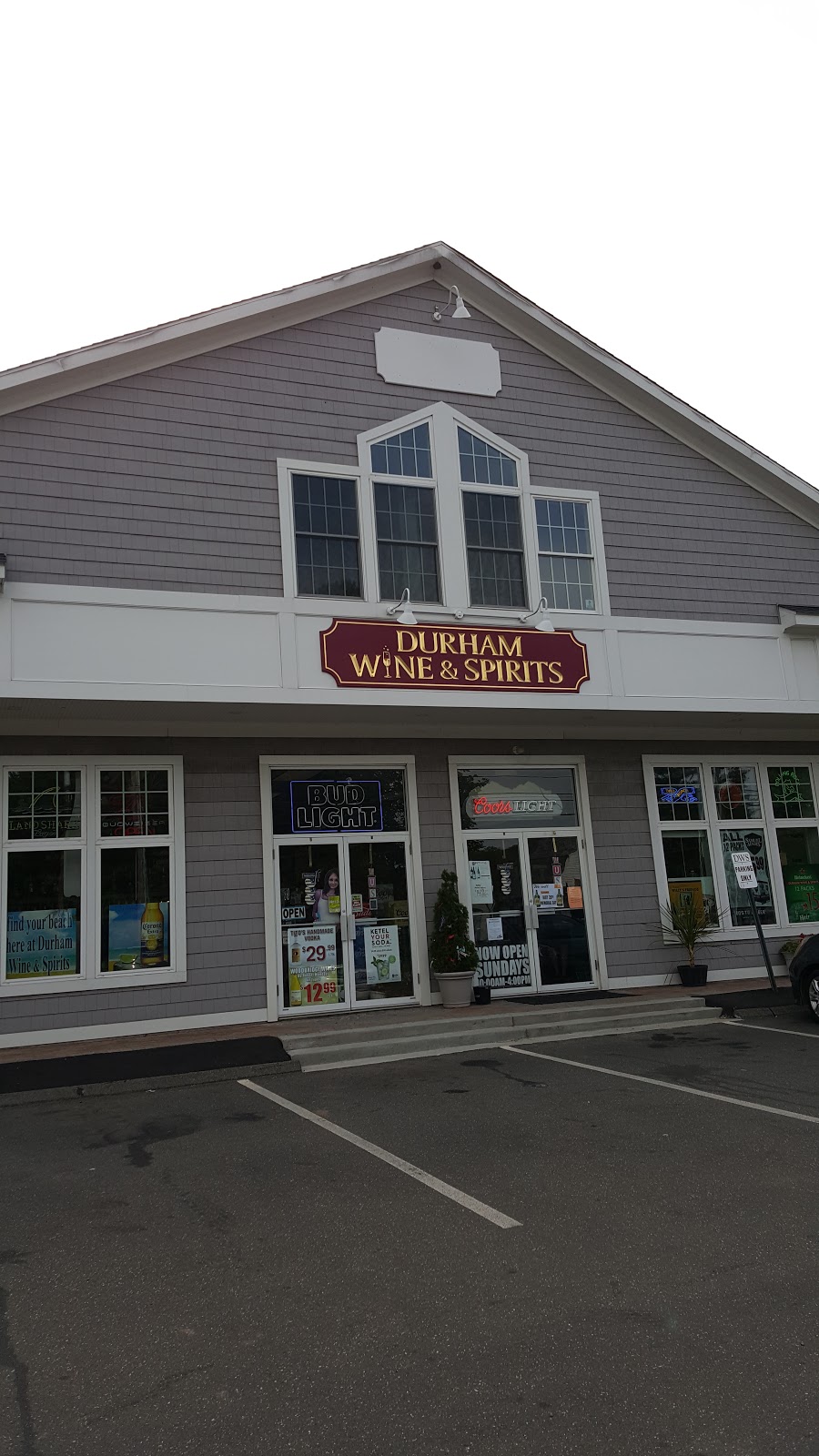 Durham Wine & Spirits | 6 Main St UNIT D, Durham, CT 06422 | Phone: (860) 349-5646