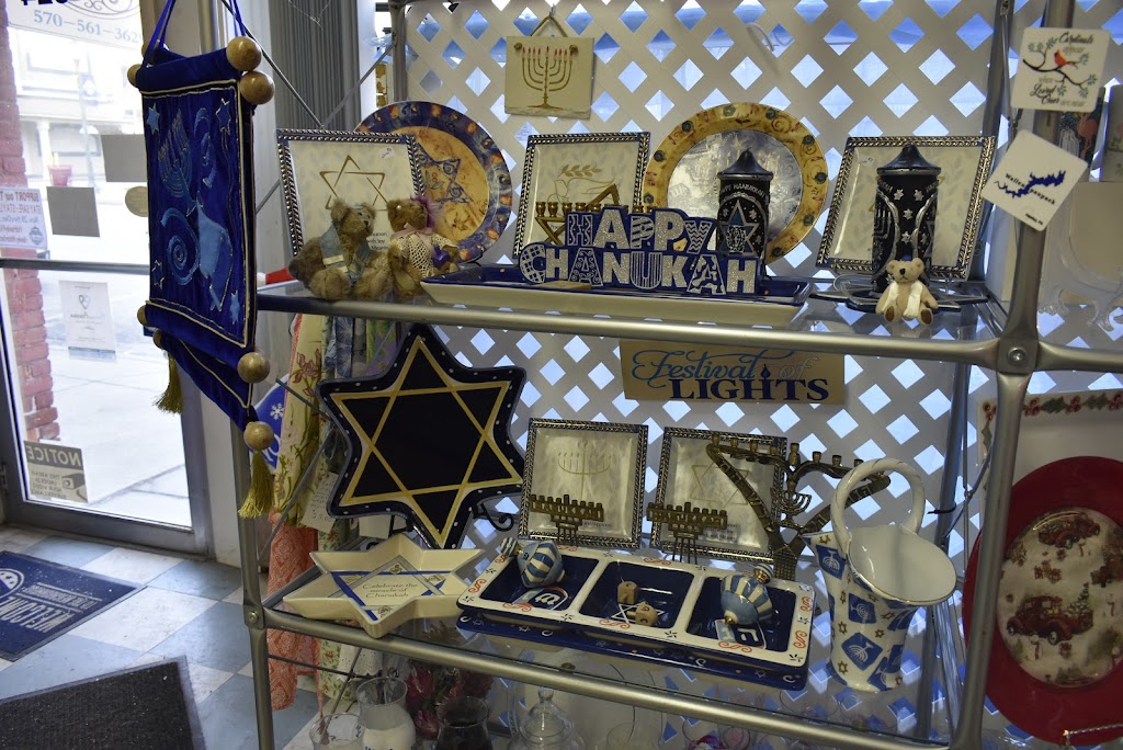 B Madigan Jewelry and Gifts | 409 Main Ave, Hawley, PA 18428 | Phone: (570) 561-3629