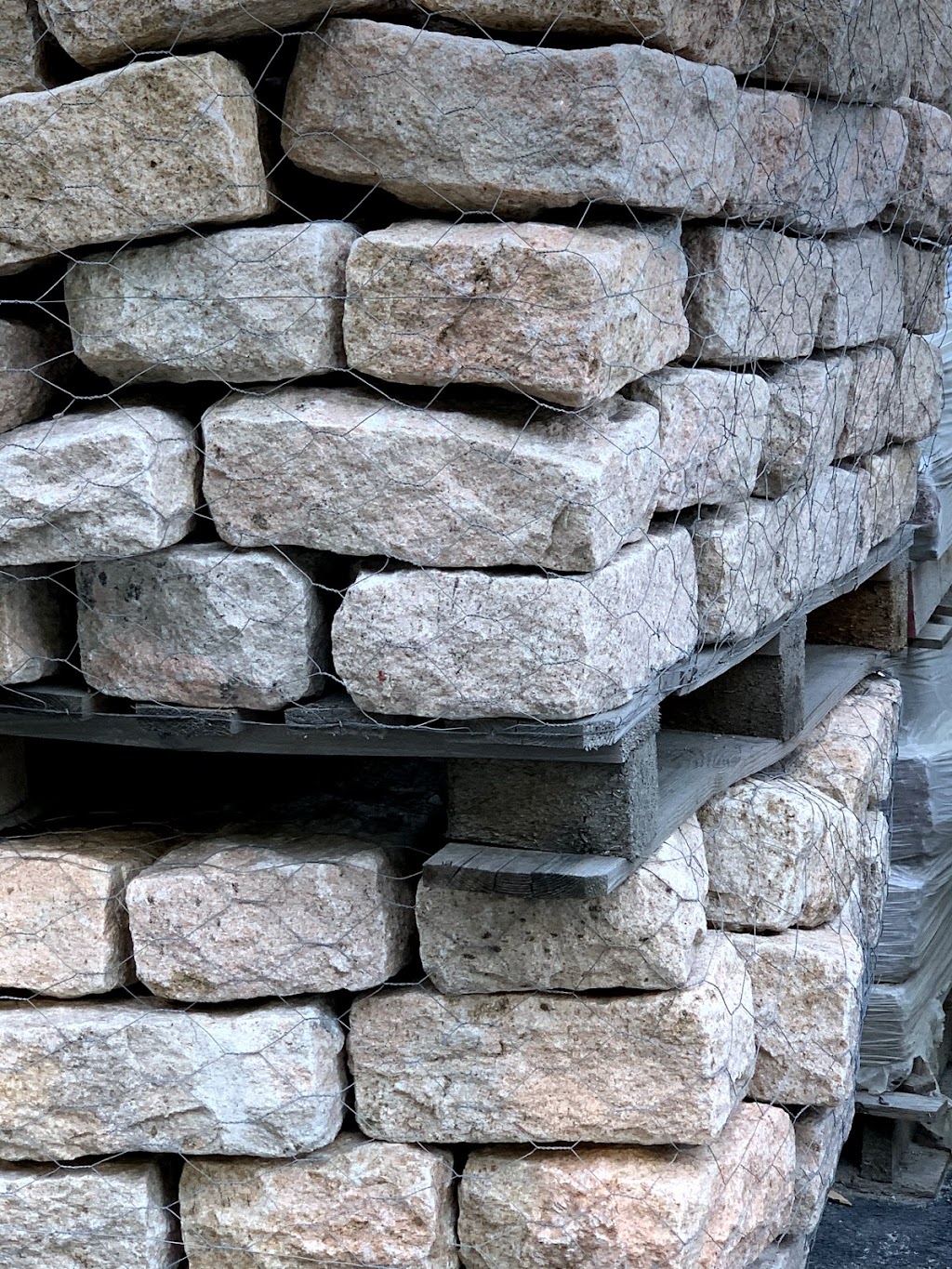 Saw Mill Stone & Masonry Supply | 50 Saw Mill River Rd, Hastings-On-Hudson, NY 10706 | Phone: (914) 478-0200