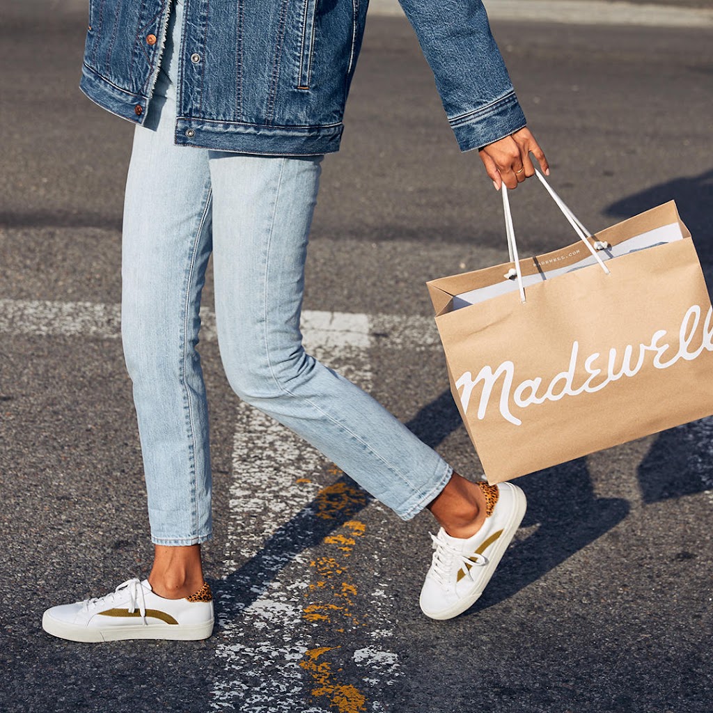 Madewell | 125 Westchester Ave Space 2860C, White Plains, NY 10601 | Phone: (914) 761-2625