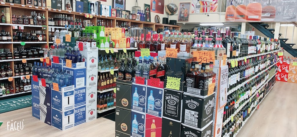 Winemasters Liquor Mart | 499 W Main St, Babylon, NY 11702 | Phone: (631) 669-0049