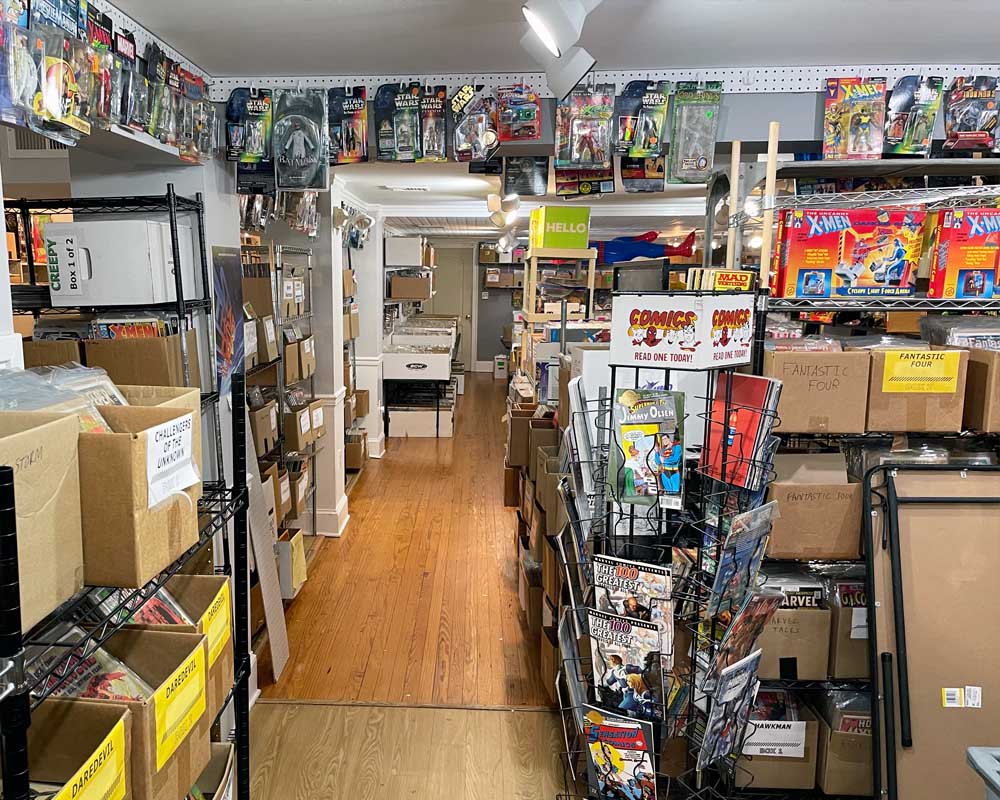 Dr. Wonder Comics & Collectibles | 33 N Main St, Cranbury, NJ 08512 | Phone: (609) 662-7896