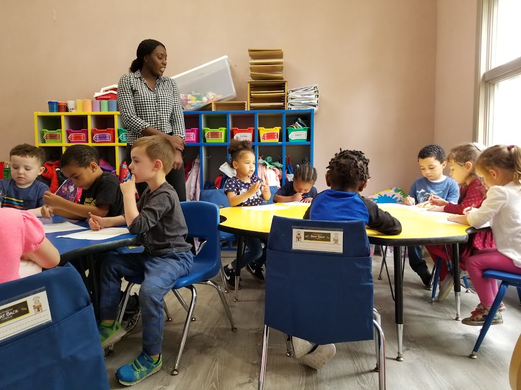 Bright & Early Discoveries Learning Center | 608 Northville Turnpike, Riverhead, NY 11901 | Phone: (631) 591-9060