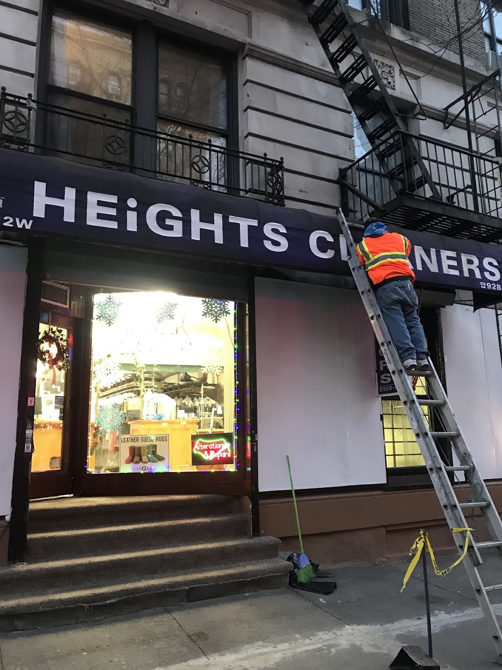 Heights French Cleaners Inc | 812 W 181st St #2, New York, NY 10033 | Phone: (646) 344-1333
