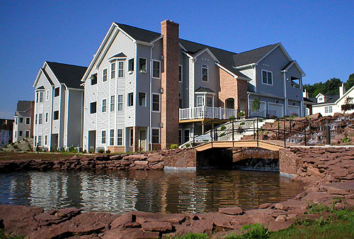 The Mansions at Hockanum Crossing Apartments | 75 Hockanum Blvd, Vernon, CT 06066 | Phone: (860) 785-2218