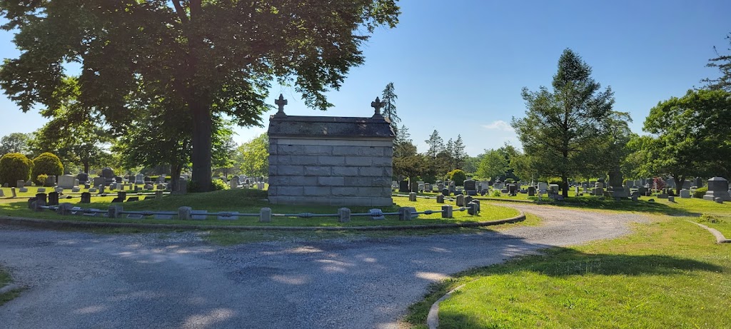 Cedar Grove Cemetery Association, Inc. | 80 Jennings Ave, Patchogue, NY 11772 | Phone: (631) 447-1971