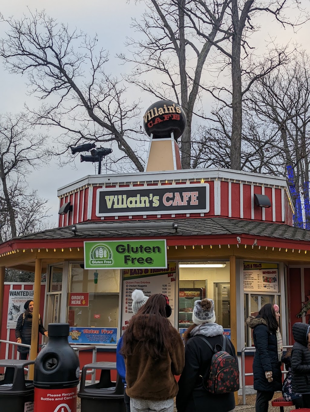 Villain’s Cafe | 1 Six Flags Blvd, Jackson Township, NJ 08527 | Phone: (732) 928-2000