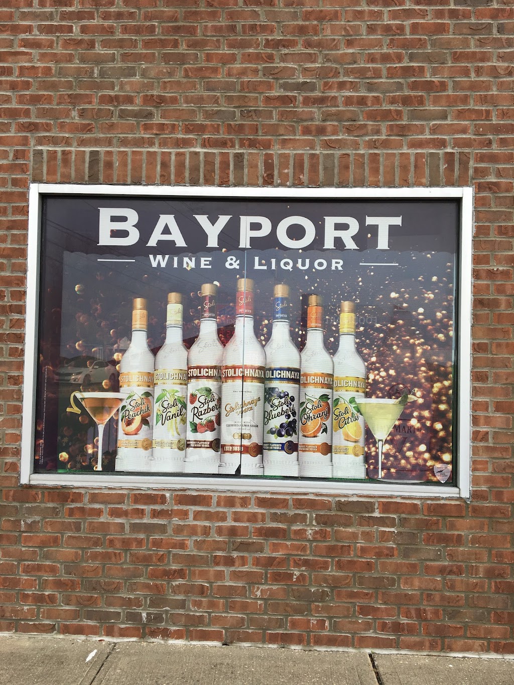 Bayport Wine & Liquor | 726 Montauk Hwy, Bayport, NY 11705 | Phone: (631) 472-6701