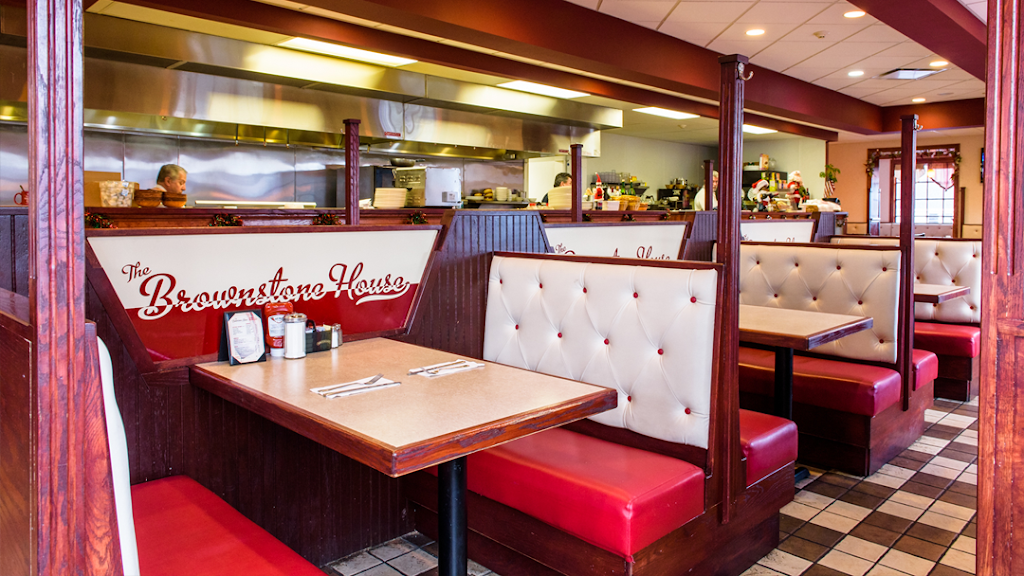 The Brownstone House Family Restaurant | 961 Boston Post Rd, Guilford, CT 06437 | Phone: (203) 458-1238