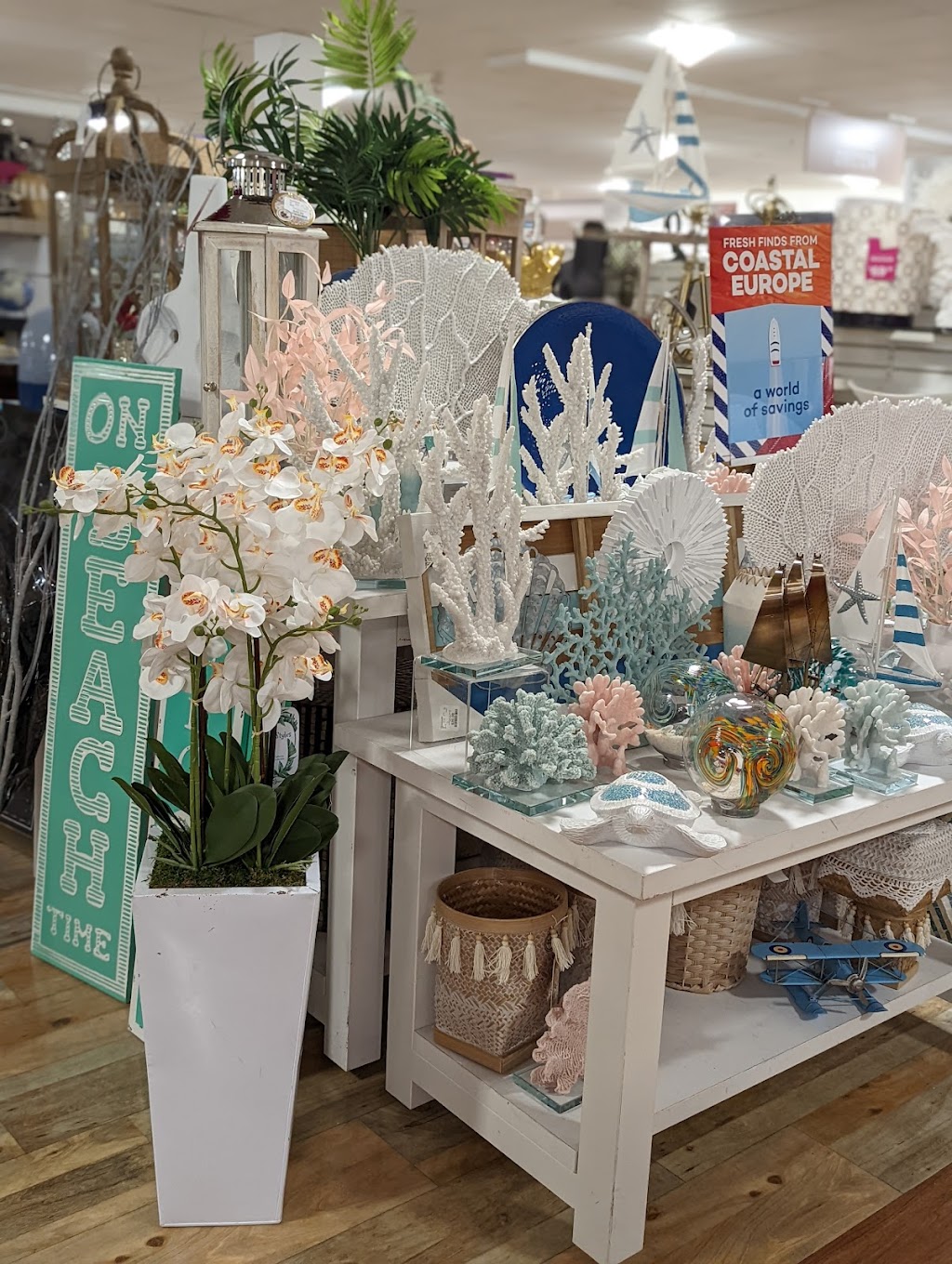 HomeGoods | 550 E Lancaster Ave, St Davids, PA 19087 | Phone: (610) 293-8061